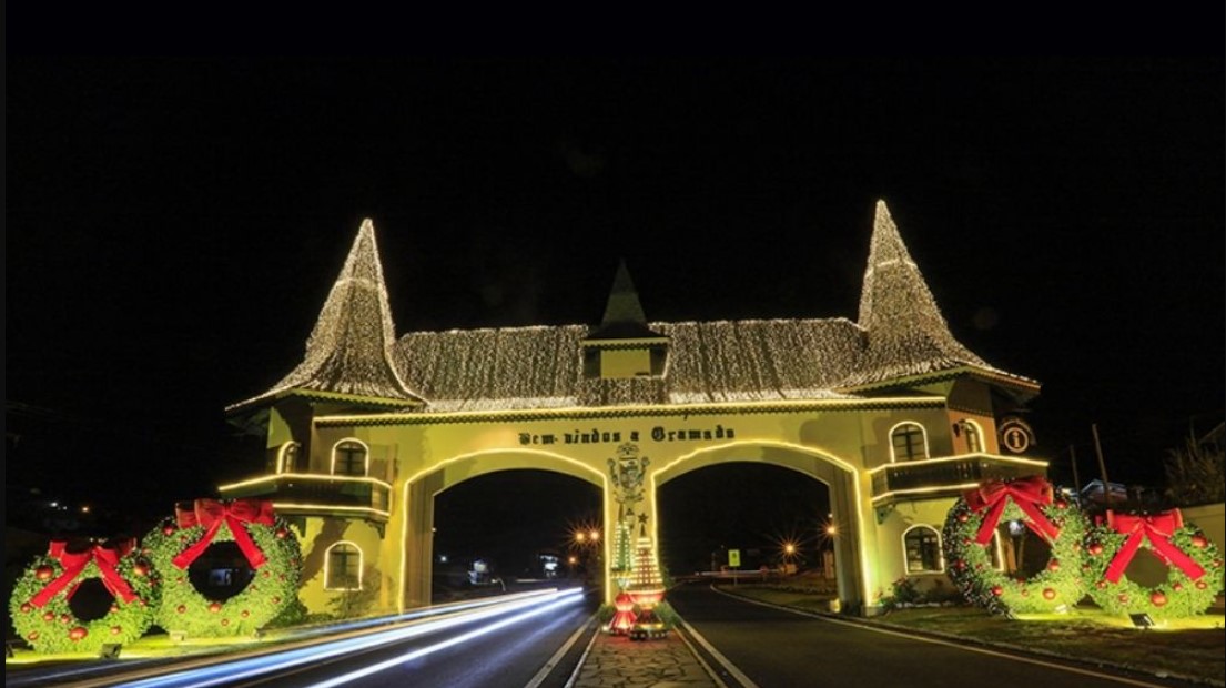 Magia de Natal: Gramado ilumina a cidade com o início do Natal Luz nesta  quinta