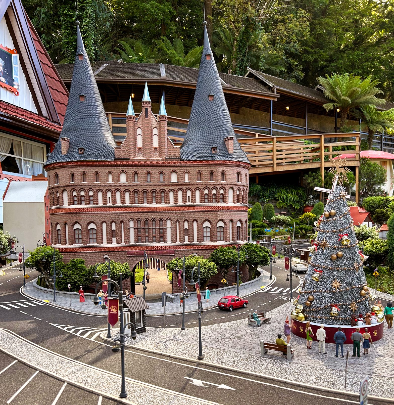 Aproveite o Natal Luz de Gramado 2021! - Mini Mundo